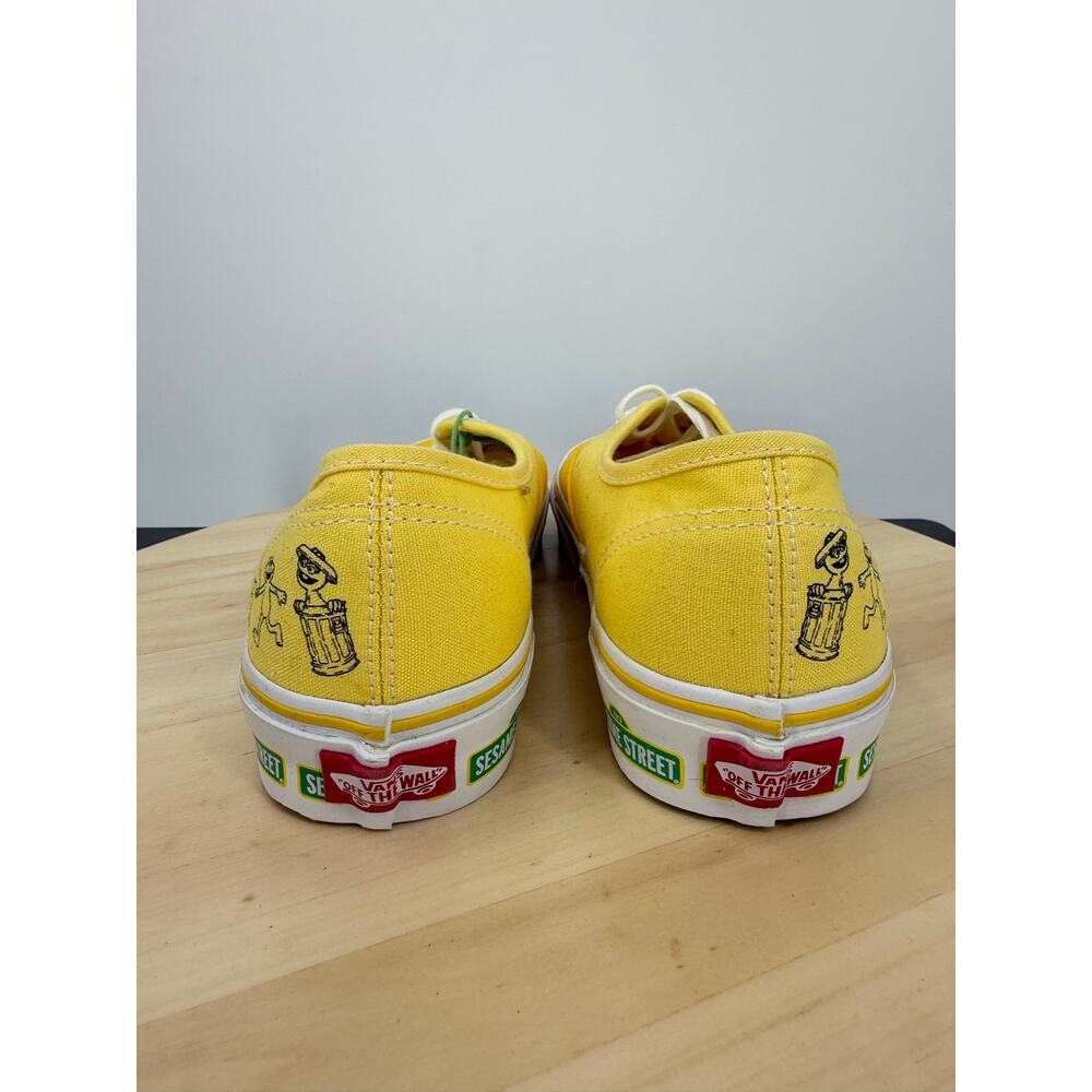 Vans x Sesame Street Authentic Sneakers Womens 8 Shoes Yellow Cartoon - Picture 7 of 10